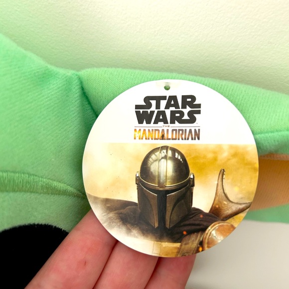 Disney Star Wars The Mandalorian Child/Baby Yoda/Grogu Pillowbuddy NWT - Picture 5 of 5